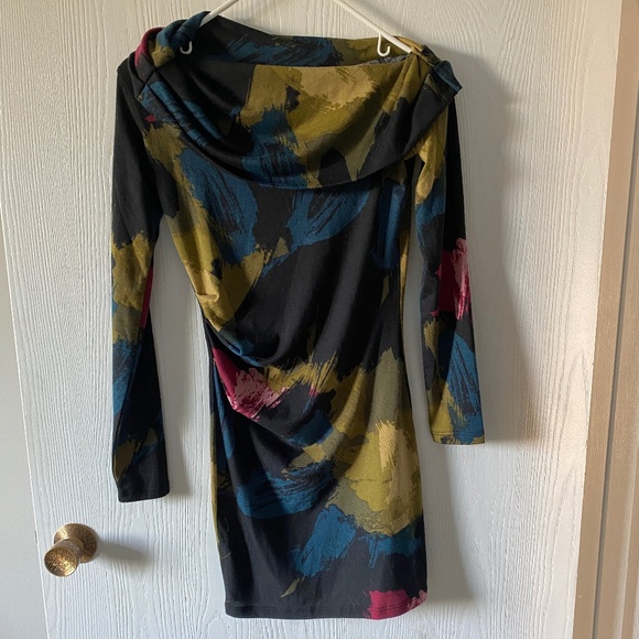 le chateau Dresses & Skirts - Le Chateau Dress